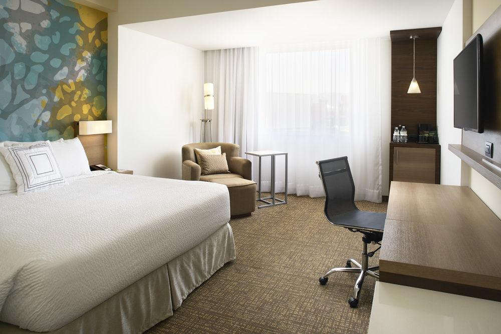 Courtyard By Marriott Hermosillo Buitenkant foto