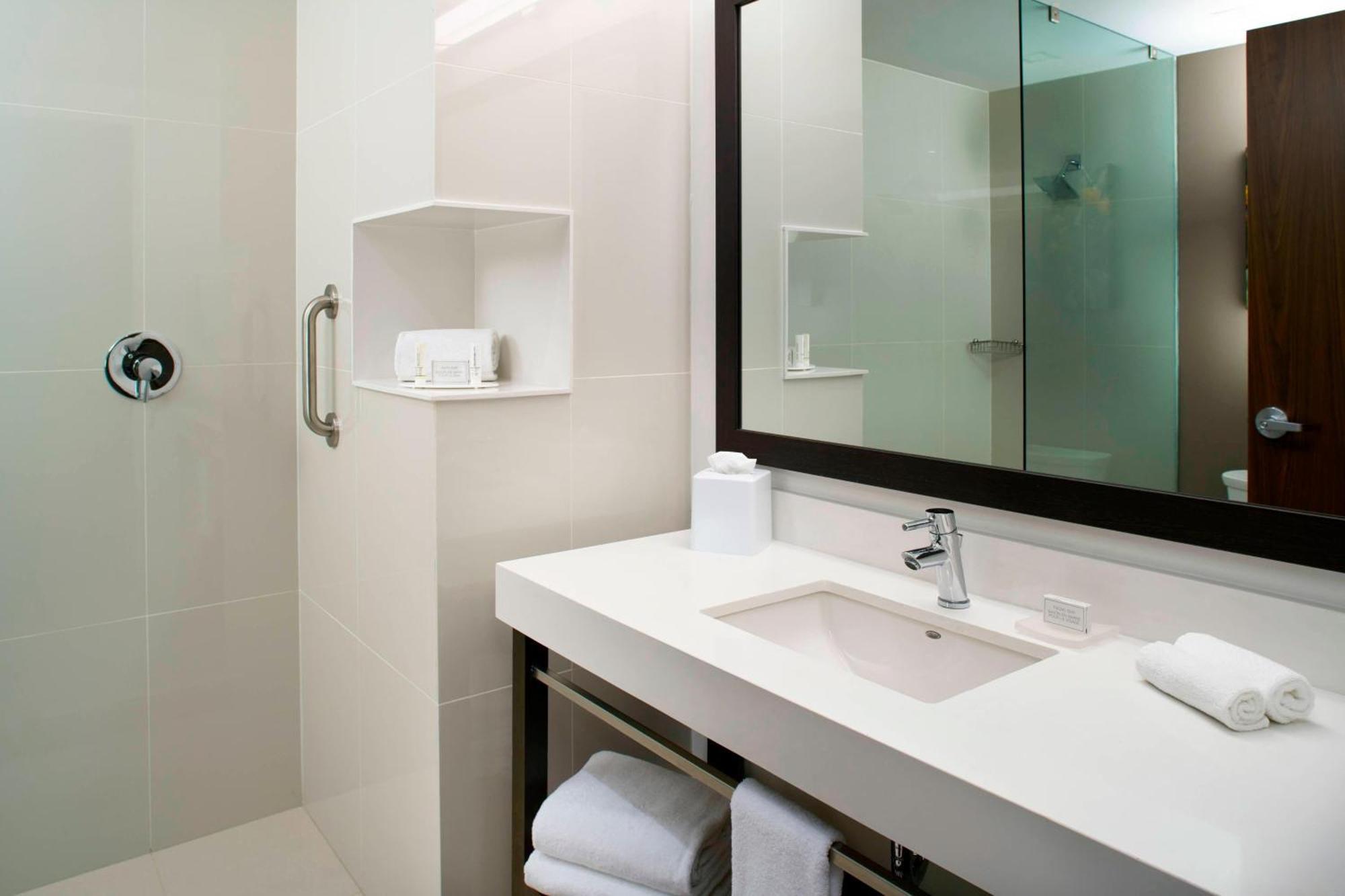Courtyard By Marriott Hermosillo Buitenkant foto